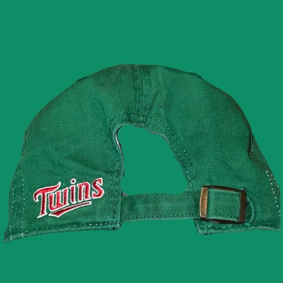 47’ Brand Minnesota Twins Green St Patricks Day Logo Adjustable Baseball Hat - Picture 3 of 10